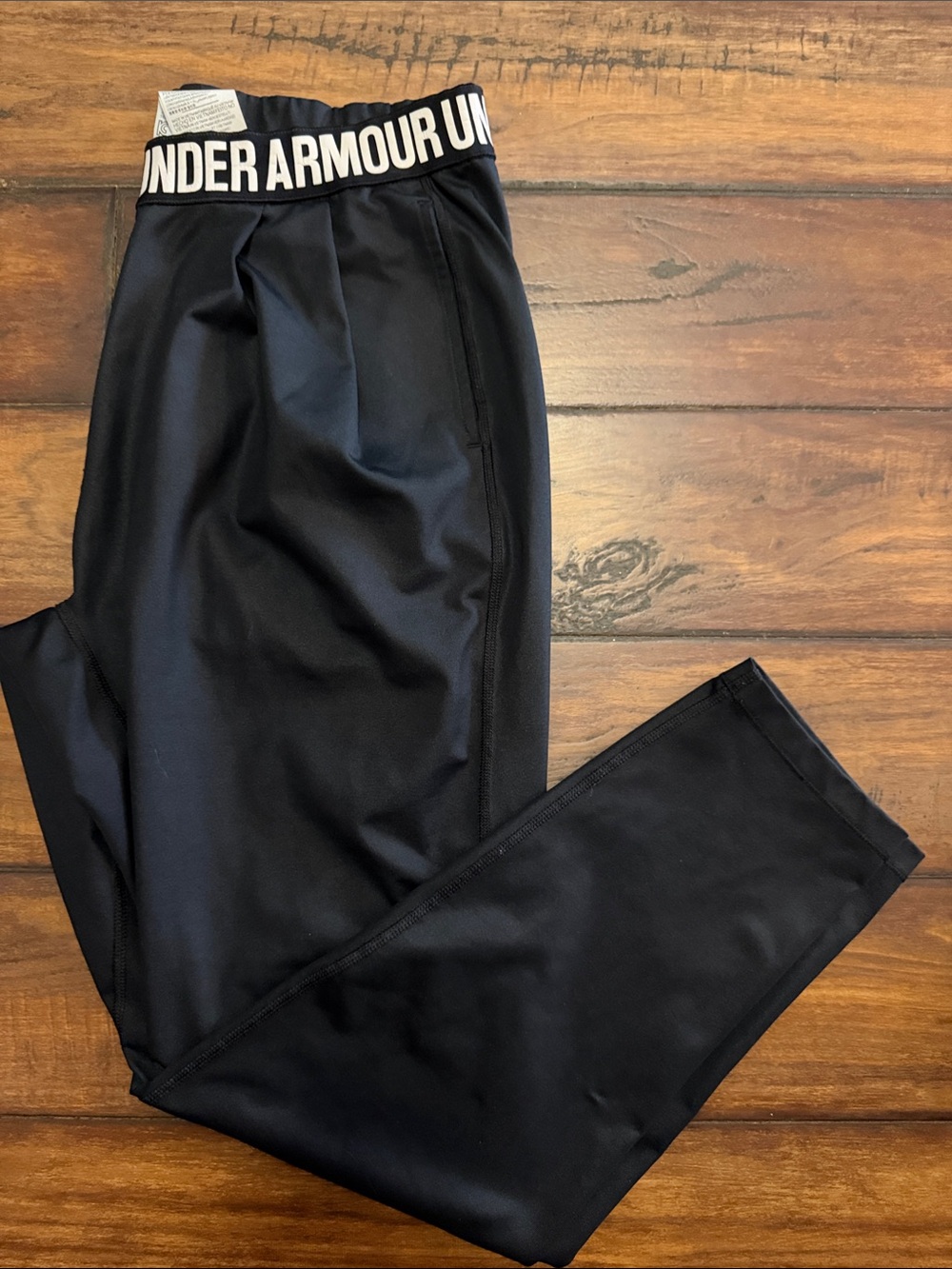 Under Armour Black Elastic-Waist Panrs With Pockets